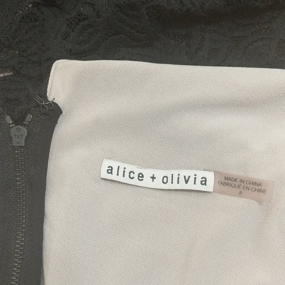 Alice + Olivia black evening gown - Picture 7 of 8